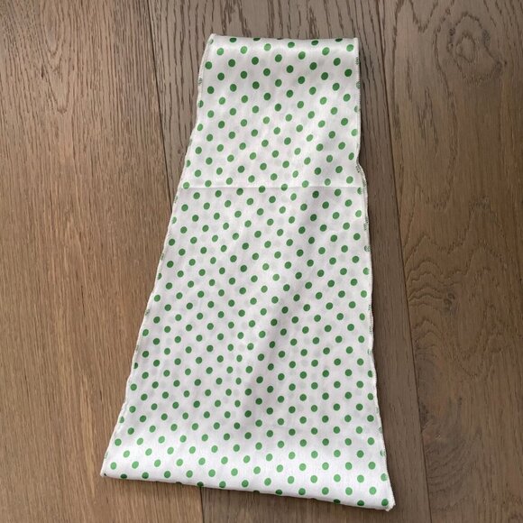 Polka Dot Tapered Scarf or Belt Wear Two Ways in White + Green Sz OS no tags - Picture 7 of 8